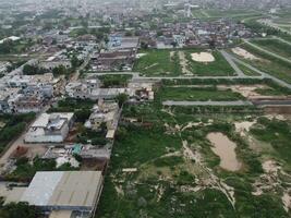 aéreo Visão do defesa a Principal quadrado, uma pequeno Cidade dentro Lahore Paquistão. foto