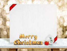 Feliz Natal renderização 3d com bola de Natal na frente do cartão branco com fita vermelha foto