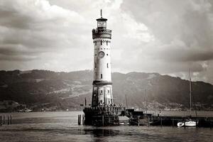 lindau porta com a farol, Lago de Constança, Alemanha foto