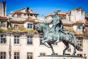 Lisboa, Portugal. equestre estátua do rei John Eu dentro a Pç da figueira, Lisboa. foto