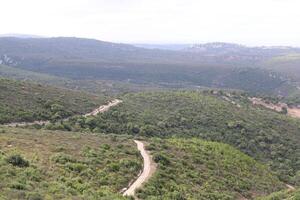 paisagem nas montanhas no norte de israel. foto