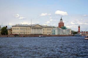 12 05 2023 st. Petersburgo Rússia. st. Petersburgo é localizado dentro a noroeste do a país em a costa do a golfo do Finlândia às a boca do a neva rio. foto