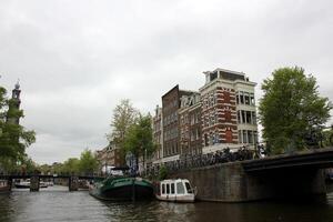 amsterdam Países Baixos 14 05 2023 . Amsterdã, a nacional capital do a Holanda, é localizado dentro a oeste do a país. foto