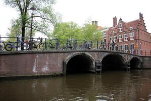amsterdam Países Baixos 14 05 2023 . Amsterdã, a nacional capital do a Holanda, é localizado dentro a oeste do a país. foto