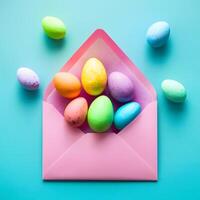 colorida ovos dentro Rosa envelope topo Visão do Páscoa conceito para social meios de comunicação postar Tamanho foto