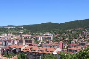 pássaro olho Visão do yozgat cidade. yozgat província, Peru foto