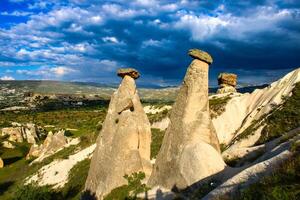 lindo panorama Capadócia pedra e Goreme nacional parque Nevsehir peru. foto