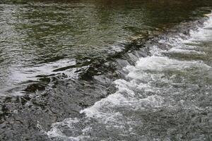 panorama por aí uma Riacho dentro Gatlinburg Tennessee foto