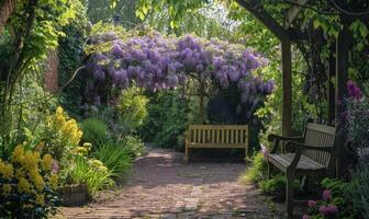 uma jardim Banco adornado com com aroma de lilás almofadas foto