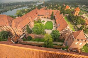 malbork castelo dentro Polônia medieval fortaleza construído de a teutônico cavaleiros ordem foto