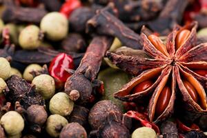 explorando a beleza do macro especiarias e erva fundo, uma saboroso tapeçaria do culinária inspiração foto