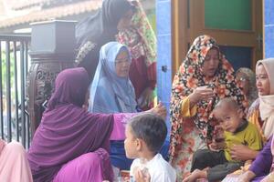 a tradicional ritual do a javanese islâmico comunidade é segurando articulação orações. Magelang Indonésia, 10 fevereiro 2024. foto