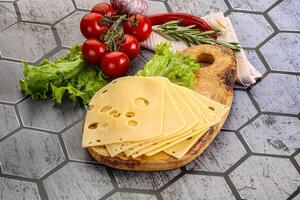 senhora queijo fatias para lanche foto