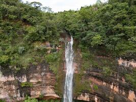 cascata cachoeira Faz socorro natural turista local dentro Cassilândia foto