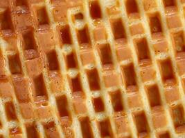 fechar acima waffles com creme enchimento. foto