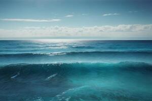 uma lindo de praia com ondas e azul céu foto