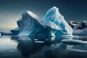icebergs dentro a água com uma nublado céu foto