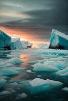 icebergs flutuando dentro a água debaixo uma colorida céu foto