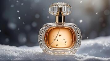 luxo perfume garrafa dentro a neve foto