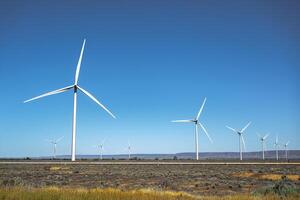 sustentável energia panorama vento Fazenda em uma Claro dia foto