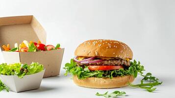 delicioso hamburguer e fresco vegetal dentro embalagem brincar para tirar ordens foto