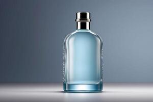 elegante luz azul vidro perfume garrafa com polido boné - uma toque do sofisticação para fragrância branding foto