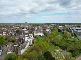 aéreo Visão do histórico Canterbury cidade Centro, Kent, Inglaterra, ótimo bretanha. abril 20, 2024 foto