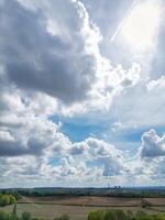 aéreo Visão do Stapleford campo panorama do britânico Vila nottingham, Inglaterra Reino Unido. abril Dia 26 2024 foto