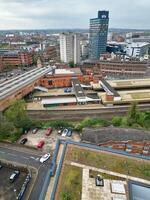 aéreo Visão do edifícios às central Leicester cidade do Inglaterra Unidos reino. abril 4º, 2024 foto