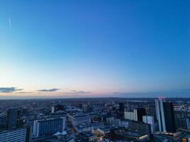 cidade Centro edifícios do Birmingham central cidade do Inglaterra Unidos reino durante pôr do sol. marcha 30, 2024 foto