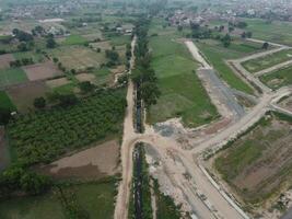 Alto ângulo Visão com zangão do oeste marina habitação sociedade dentro Lahore Paquistão em novembro 07, 2023 foto