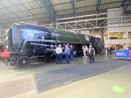 Iorque dentro a Reino Unido em 30 marcha 2024. uma Visão do uma locomotiva dentro a nacional estrada de ferro museu foto