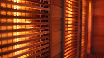 uma fechar-se do a infravermelho saunas aquecimento painéis emitindo seguro e tratando calor este trates profundo para dentro a pulmões promovendo Claro vias aéreas. foto