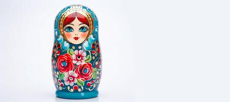 ai gerado multicolorido matryoshka boneca em uma branco fundo generativo ai foto