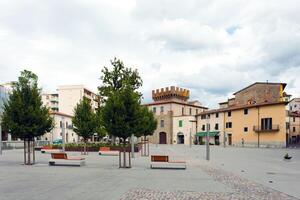 Centro quadrado dentro motevarchi - Toscana - Itália foto