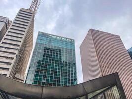 fechar acima moderno edifícios às paulista Avenida, são paulo brasil. foto