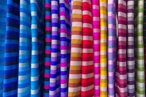 pano padrão colorido este é um pano nativo de chiang khan loei tailândia. foto