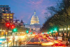 o edifício do capitólio dos estados unidos em washington, dc foto