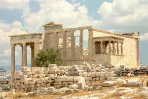 as ruínas da histórica cidade de Atenas, grécia, partenon, acrópole e marte hill foto