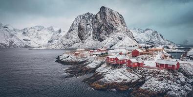 hamnoy pescaria Vila em lofoten ilhas, Noruega foto