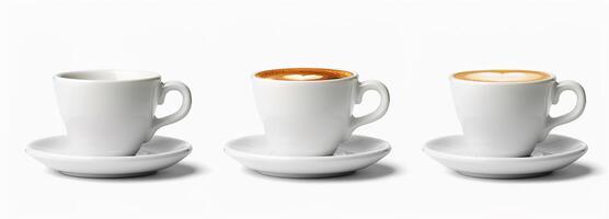 clássico branco espresso copo com rico crema em principal, ideal para café fazer compras cardápios e barista maquetes, belas isolado dentro frente e lado Visualizações em uma branco pano de fundo foto