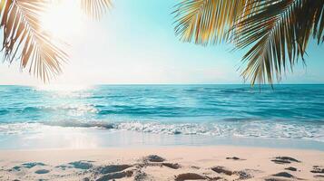 ensolarado tropical de praia cena com Palma folhas enquadramento turquesa oceano para viagem faixas e verão promoções foto