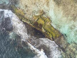 topo tiro aéreo sobre a ilha dentro a caribe foto