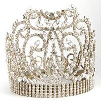 coroa ou tiara isolado em uma branco fundo foto