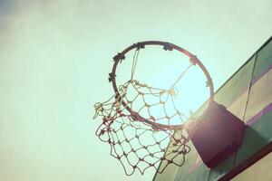 vintage de madeira basquetebol aro foto