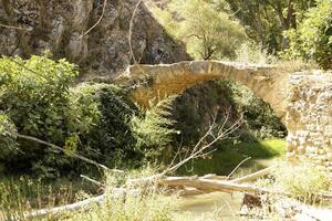 velho ponte, Espanha, romano herança foto