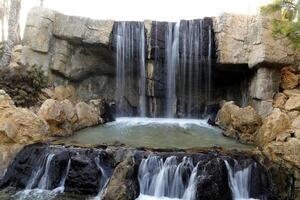 cascata dentro lento velocidade do obturador foto