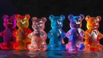 colorida, translúcido gomoso ursos estatueta exibindo uma radiante espectro do matizes foto
