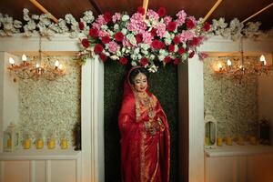 menina dentro dela Casamento cerimônia foto