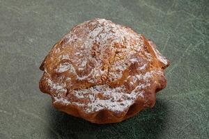 doce e saboroso caseiro bolinho foto